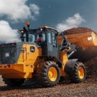  Crescimento do setor de máquinas da linha amarela reflete no campo